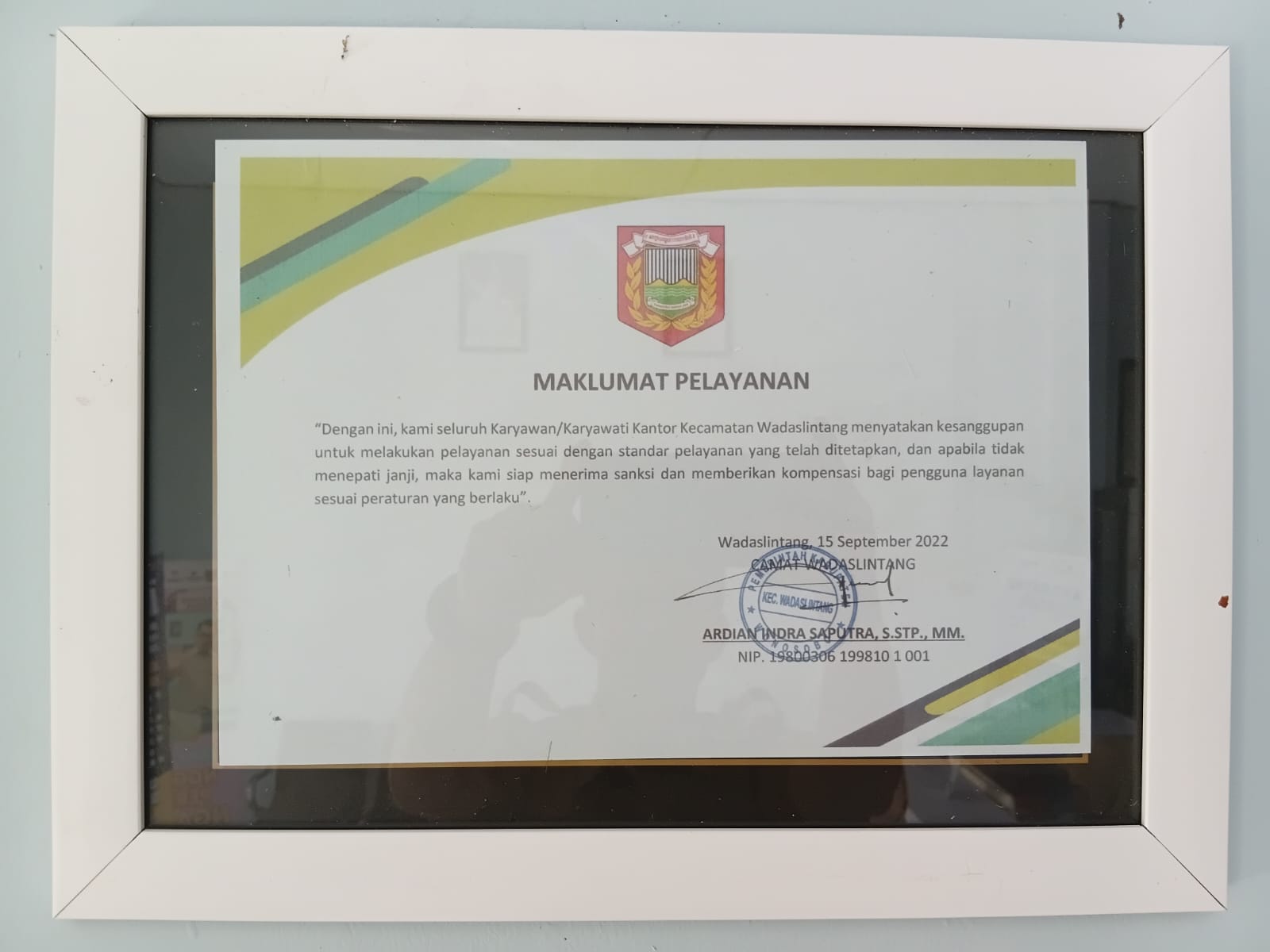 foto-bentuk-publikasi-melalui-media-cetak-non-elektronik