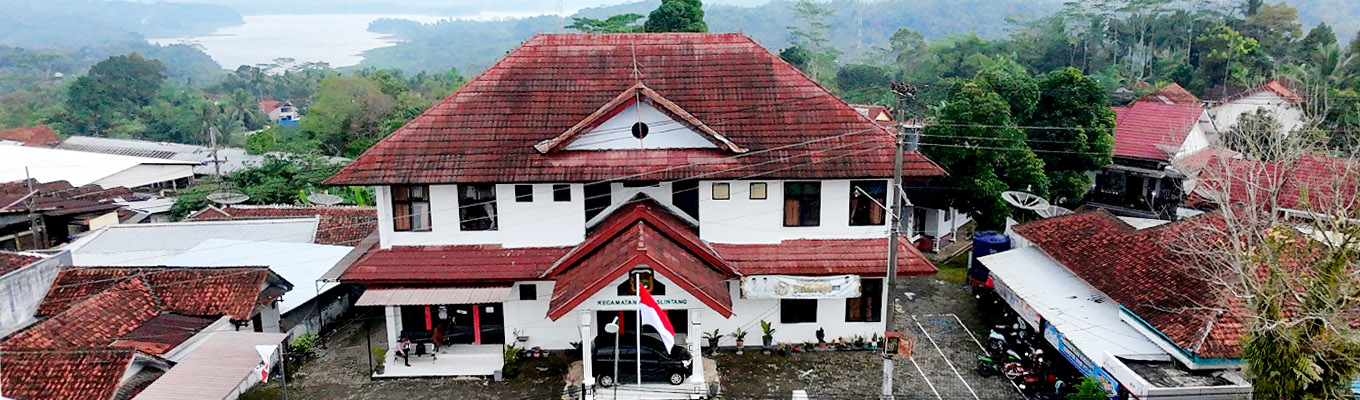 KANTOR KECAMATAN WADASLINTANG