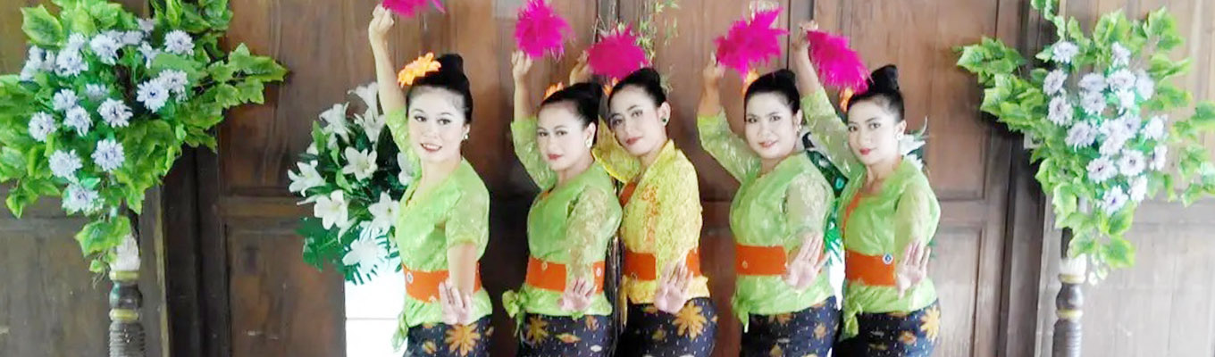 TARI KEMOCENG